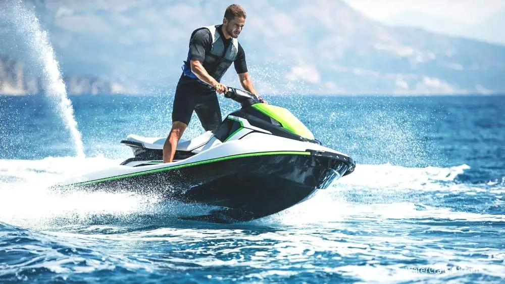 An in depth look at how jet ski propulsion works.