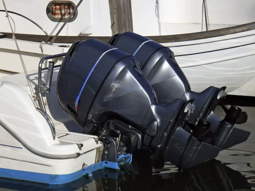 What Happens if You Leave an Outboard Motor in the Water During Winter?