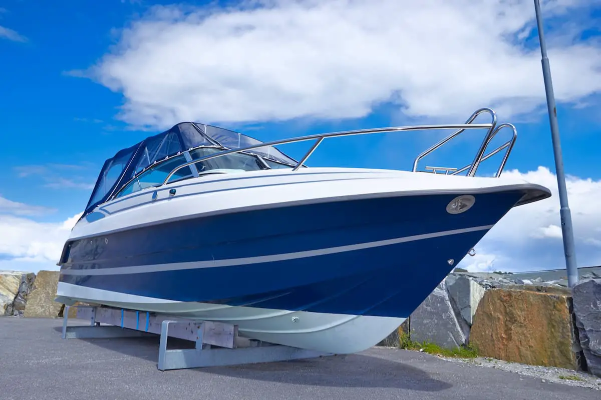 The 12 Safest Types of Boats Revealed (with Examples) WaterCraft 101