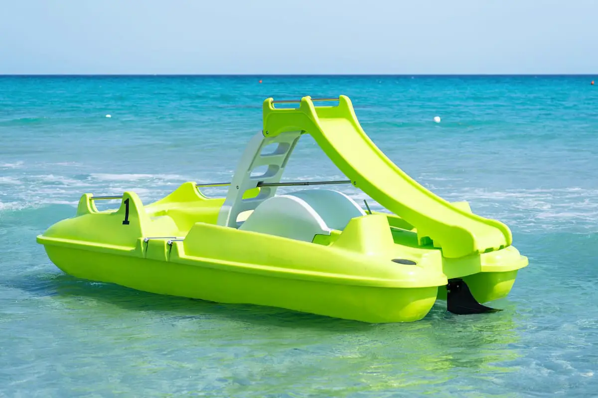 Pedal boat in ocean: how fast can pedal boats go