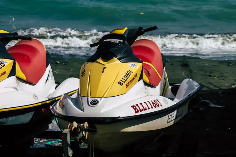 Why Does My Jet Ski Vibrate When Accelerating? Repair Guide