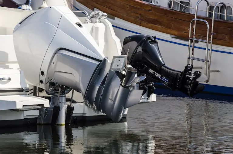 9 Common Reasons Why an Outboard Dies at Idle (Explained)