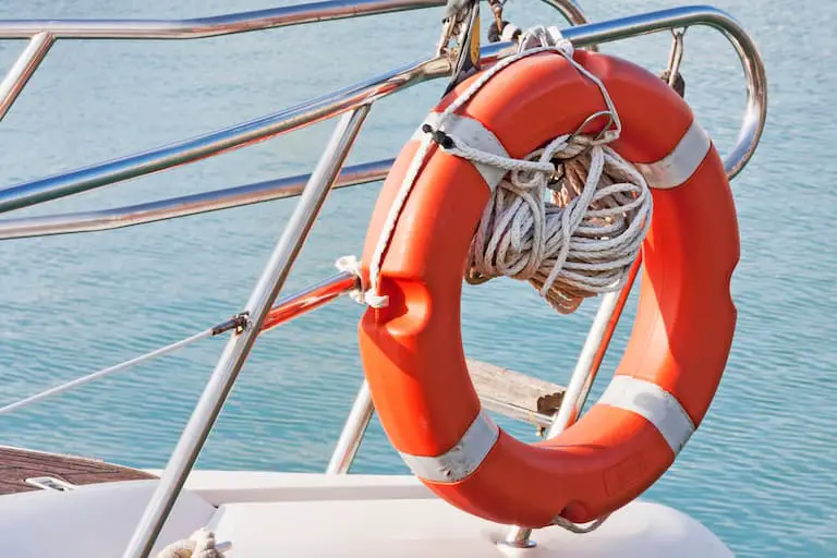 Tip: Securing Sailboat Lifelines