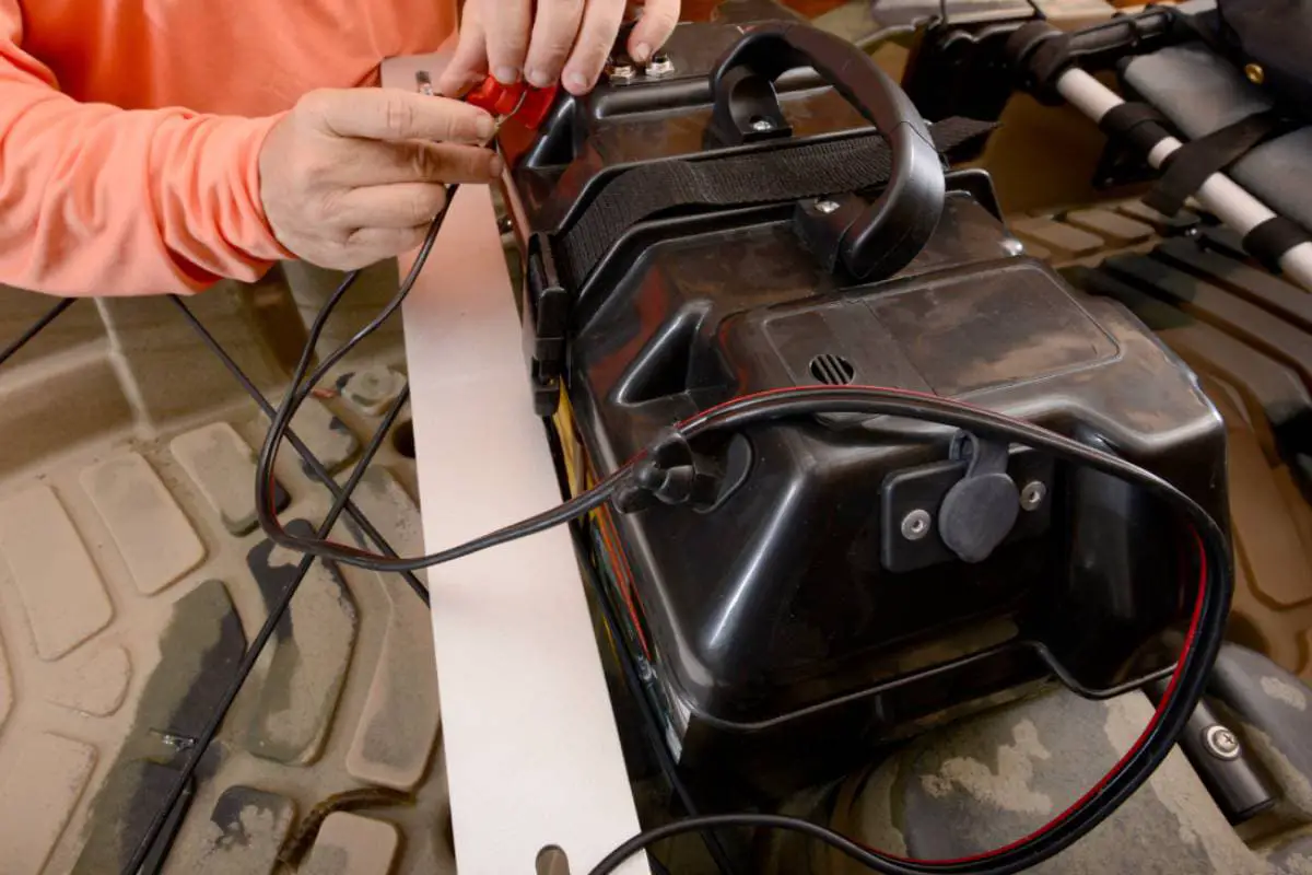 Does a Boat Motor Charge the Battery? (Explained) WaterCraft 101