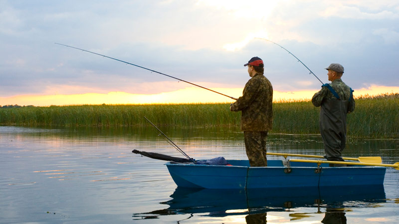Why Should Boaters Slow Down While Passing Recreational Fishing Boats? Explained