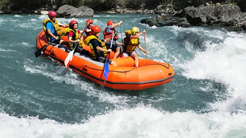 Kayaking vs. Rafting: Equipment and Gear You'll Need