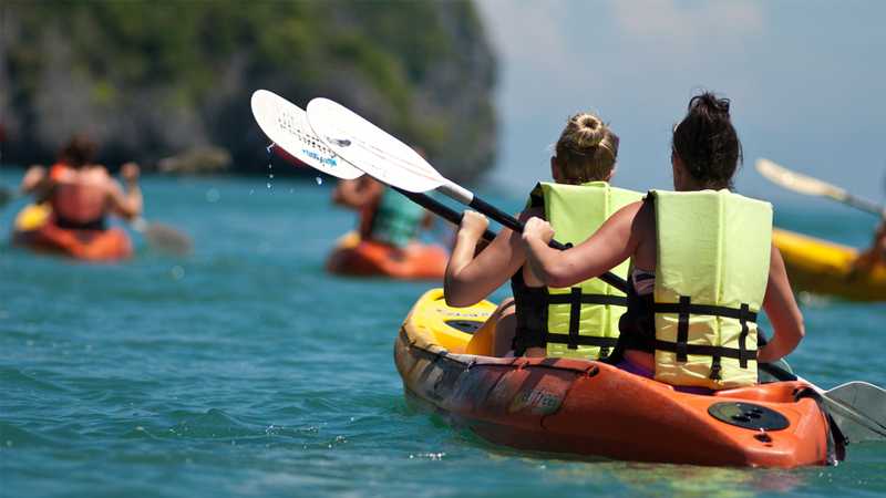 Material Matters: How the Type of Kayak Influences Its Lifespan